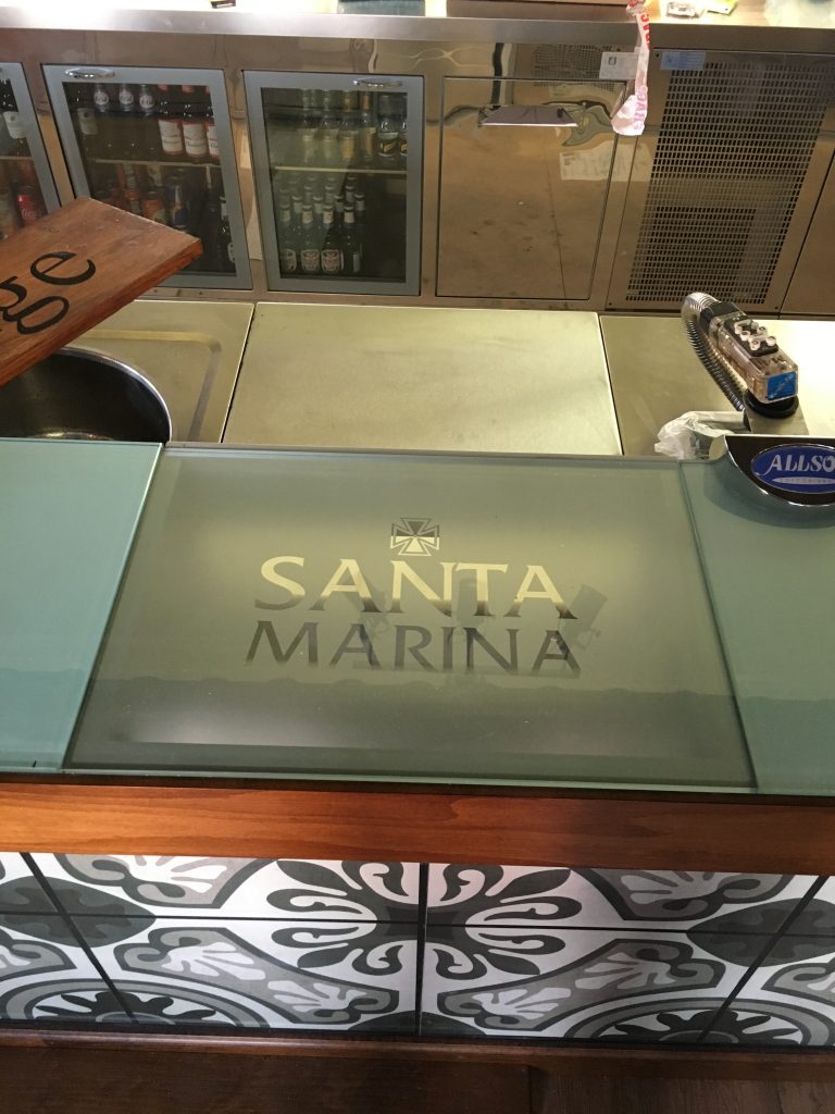 Santa Marina Bar top